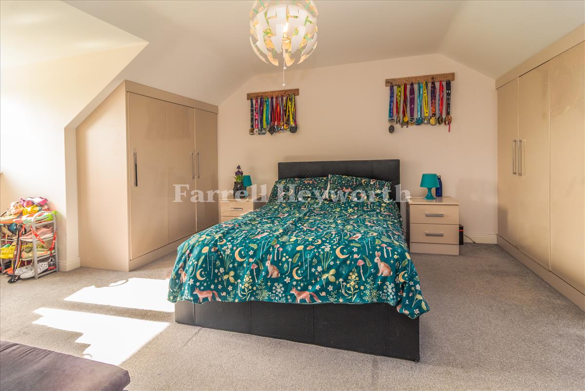 Master Bedroom image 3