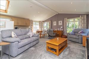 Open Plan Area image 2