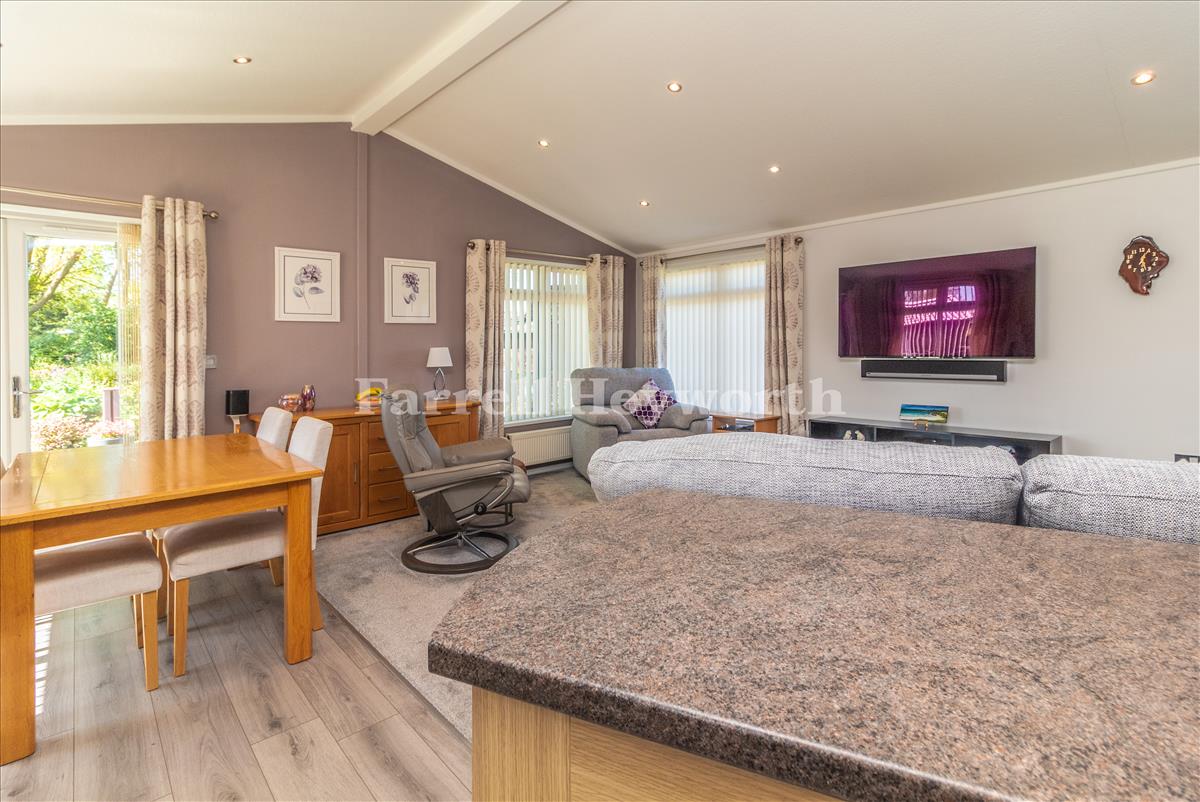Open Plan Area image 3