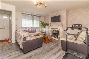 Lounge image 2