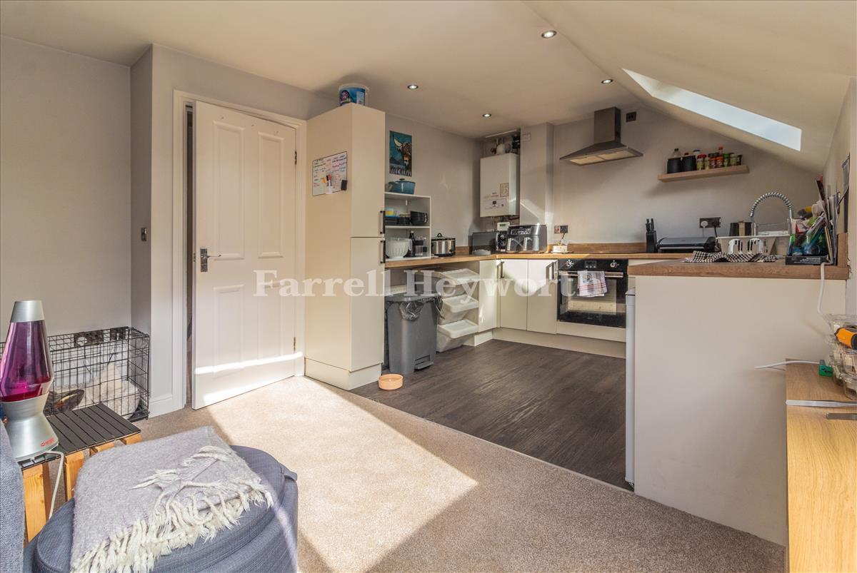 Open Plan Living Image 3