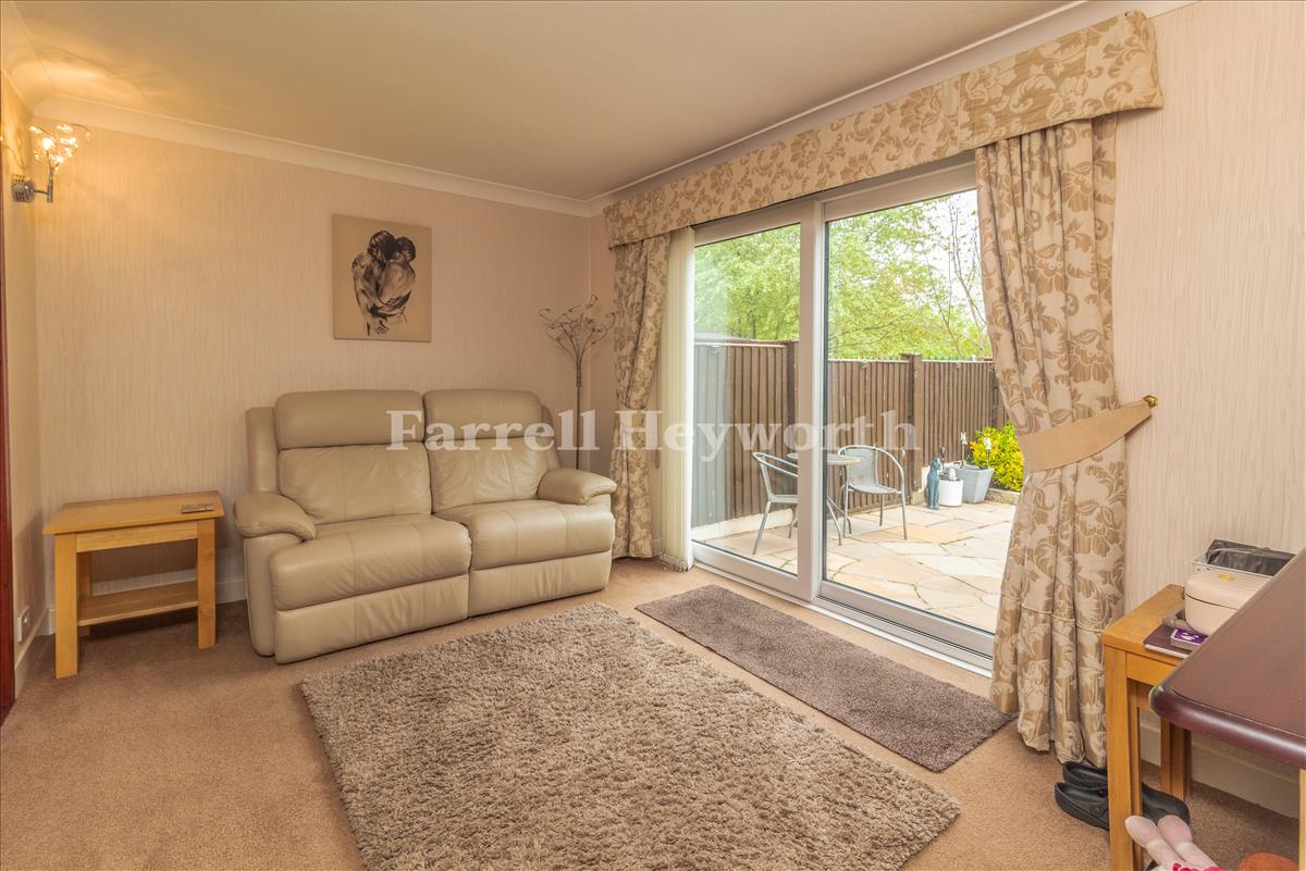 Sitting Room image 2