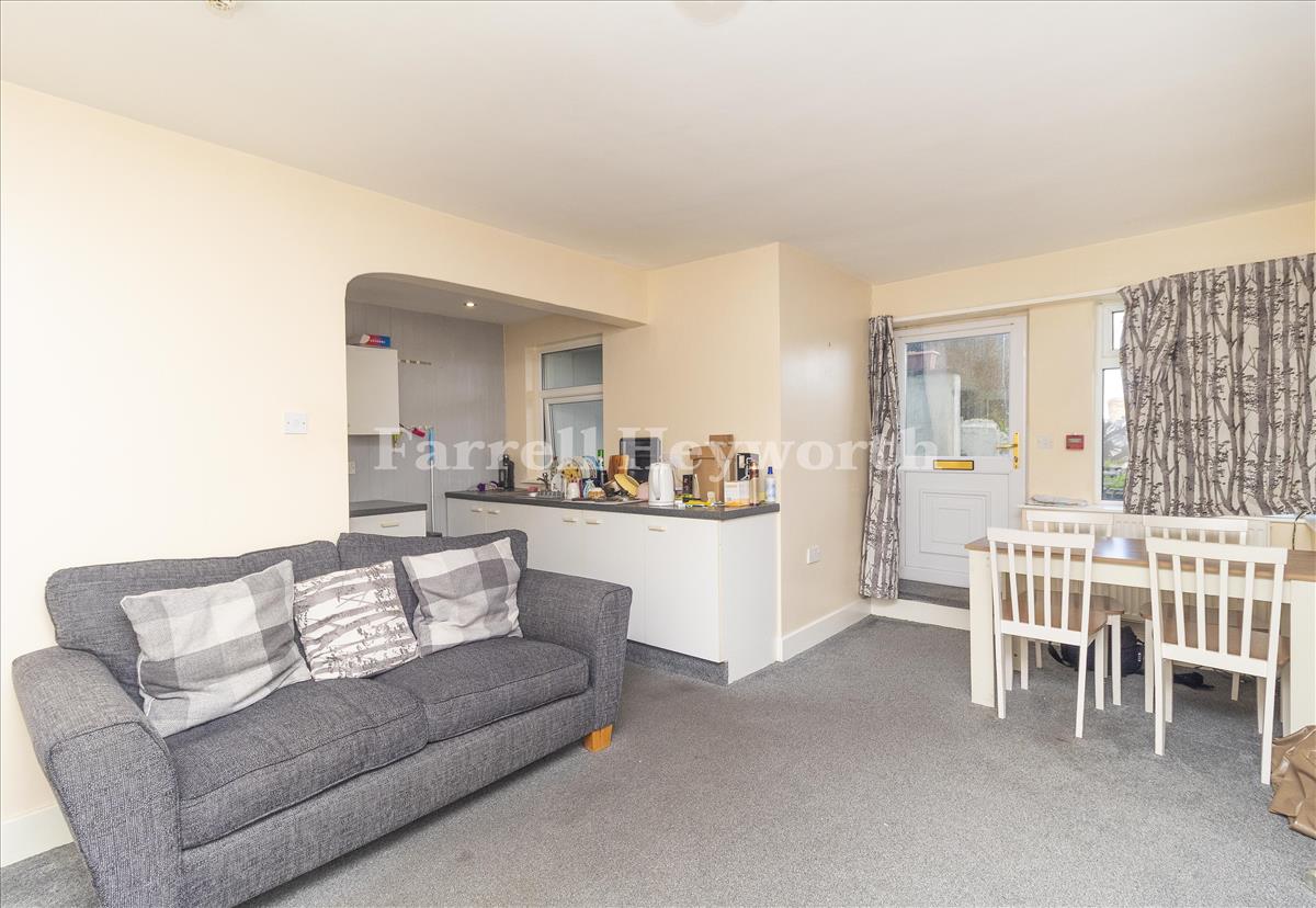 Flat 1 Lounge view 2