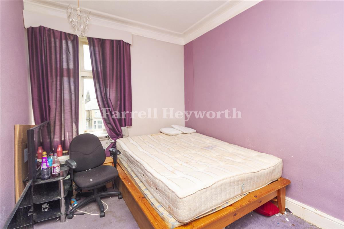 Flat 4 Bedroom