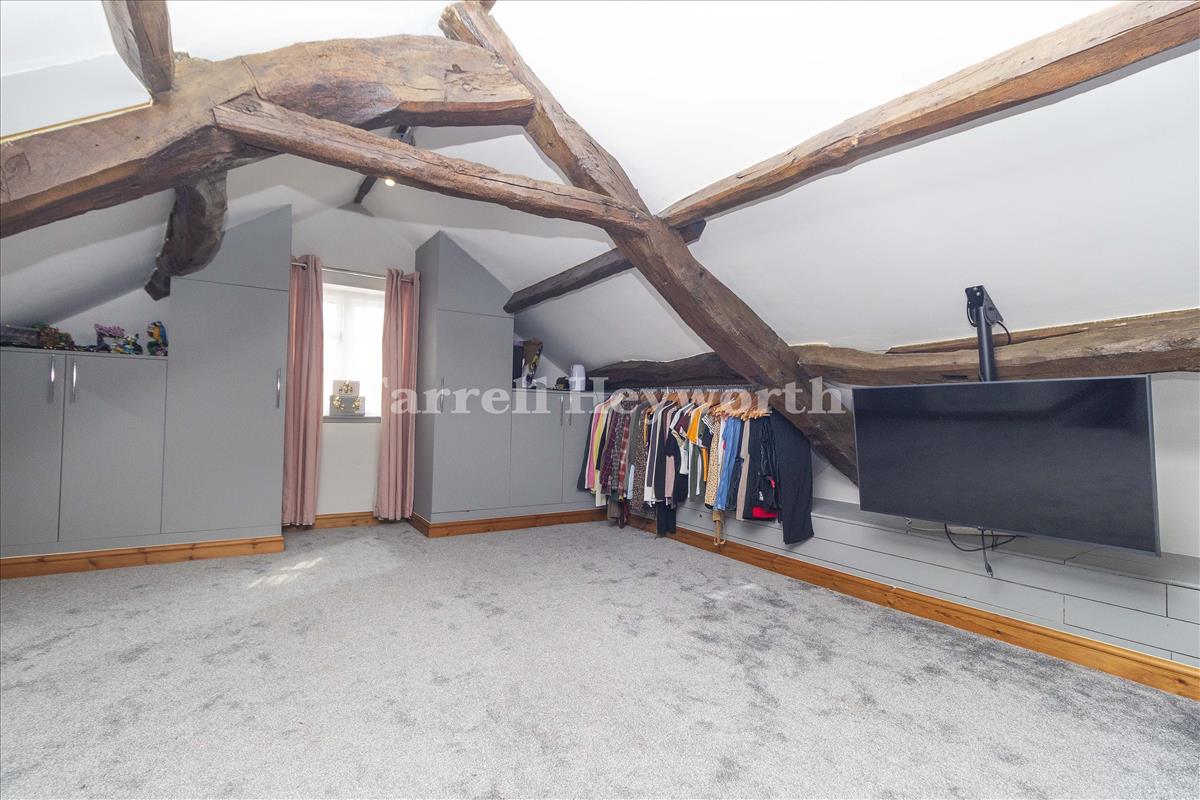 Loft Room 2