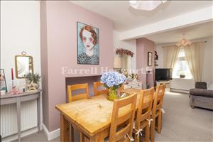 Dining and Lounge