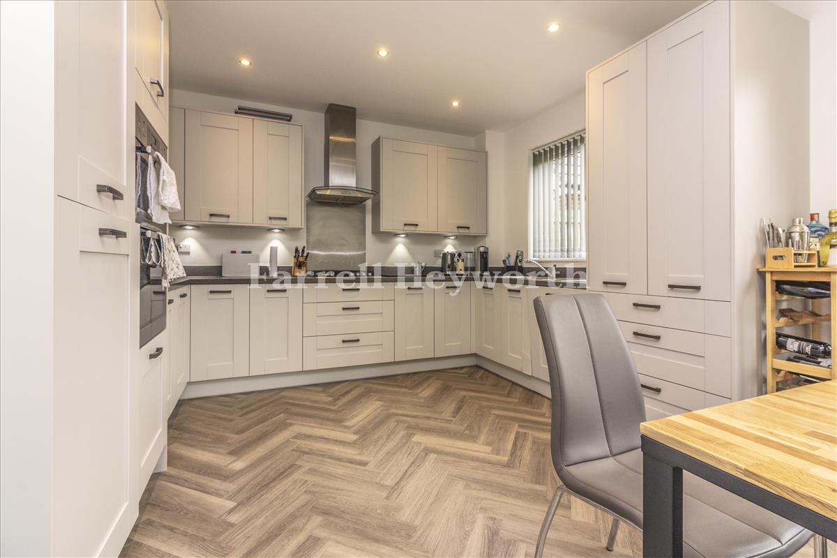 Kitchen e