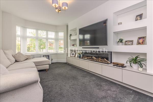Lounge b