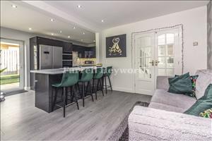 Kitchen view i