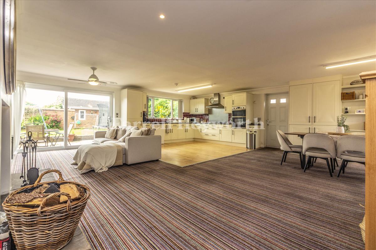Open Plan E