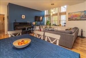 Open Plan Area image 2