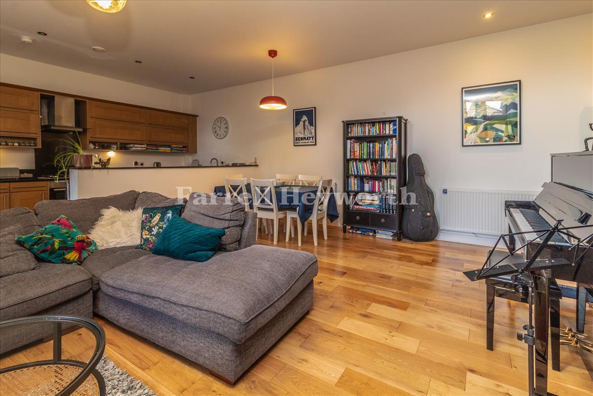 Open Plan Area image 3