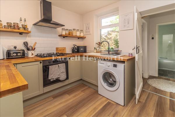 Kitchen image 2