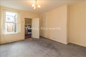 Dining Room image 3