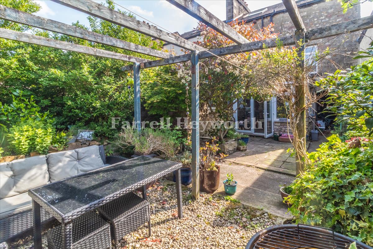 Garden image 2