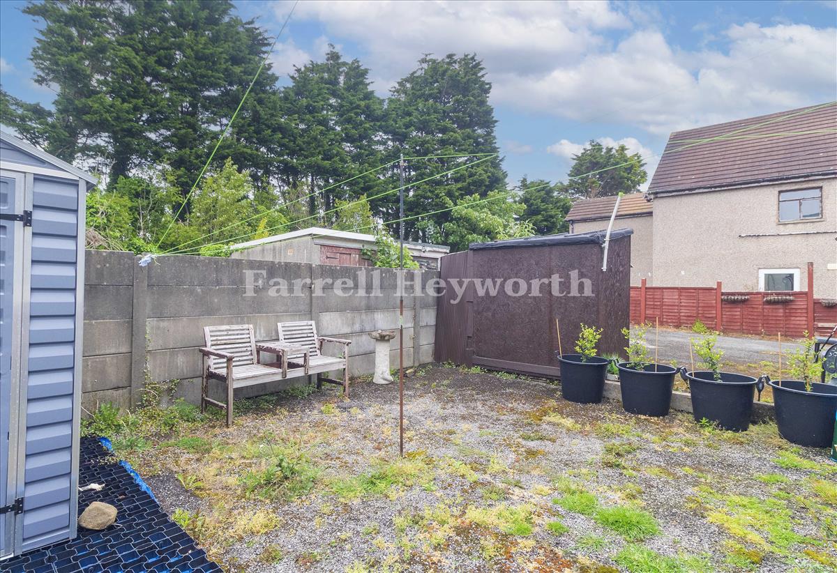 Shared Rear Garden