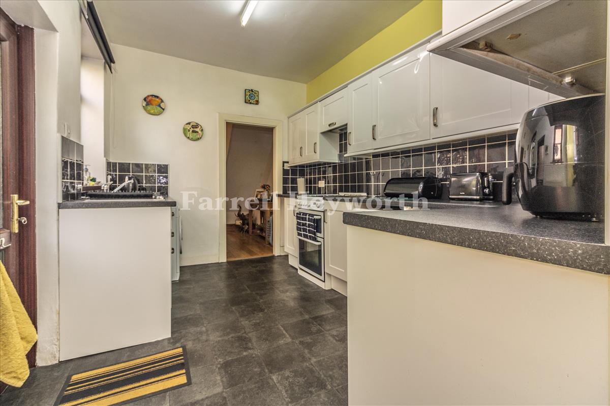 Kitchen d