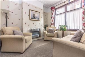 Lounge Front