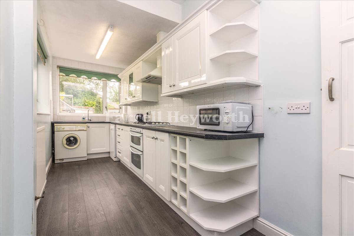 Kitchen b