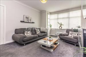 Lounge b