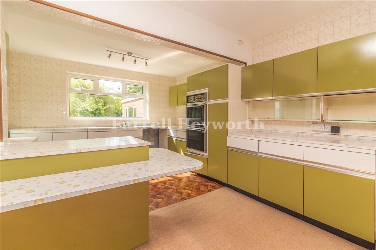 Kitchen image 2
