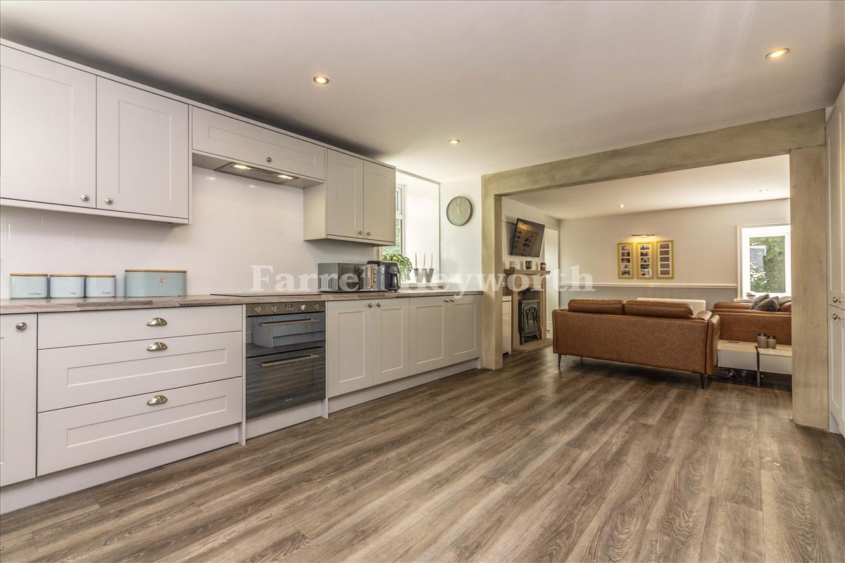 Kitchen c