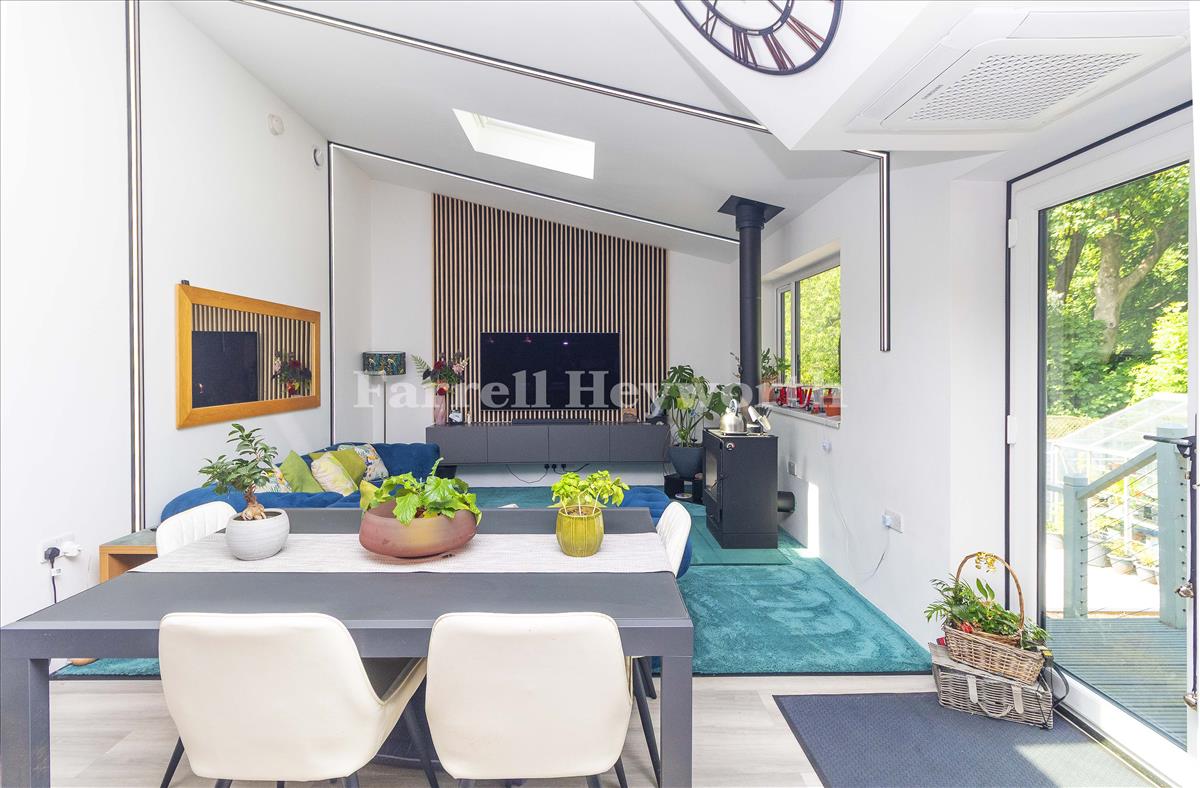 Open Plan Living 4