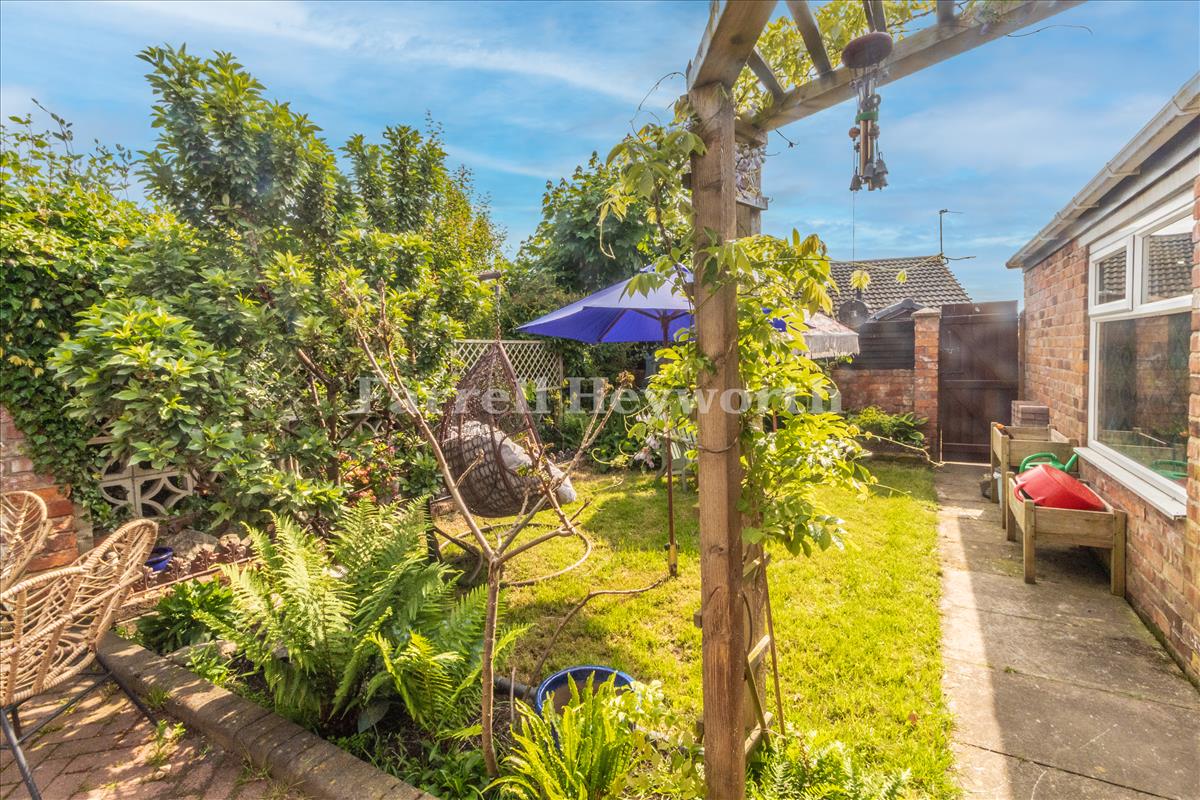 Garden image 2