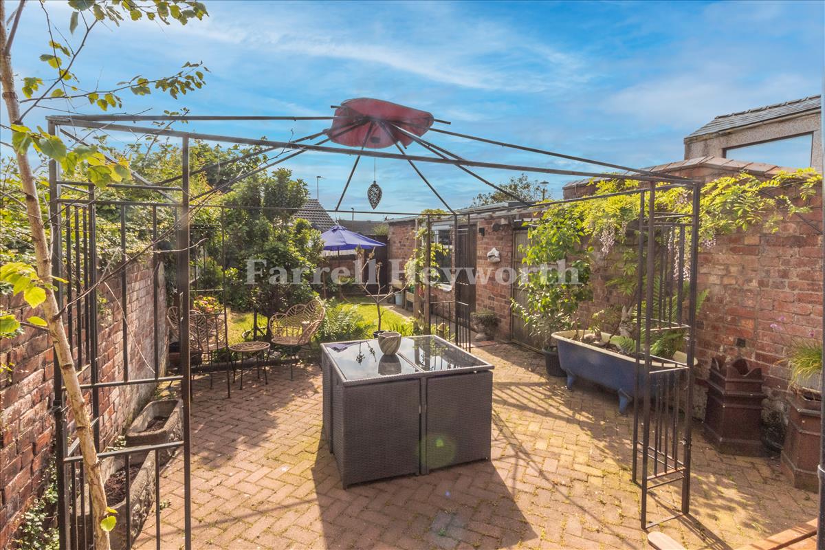 Garden image 3