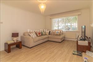 Lounge image 2