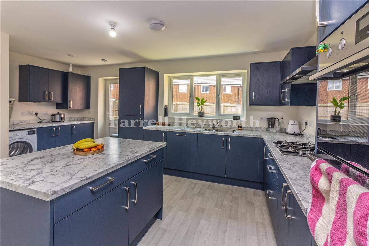 Kitchen c