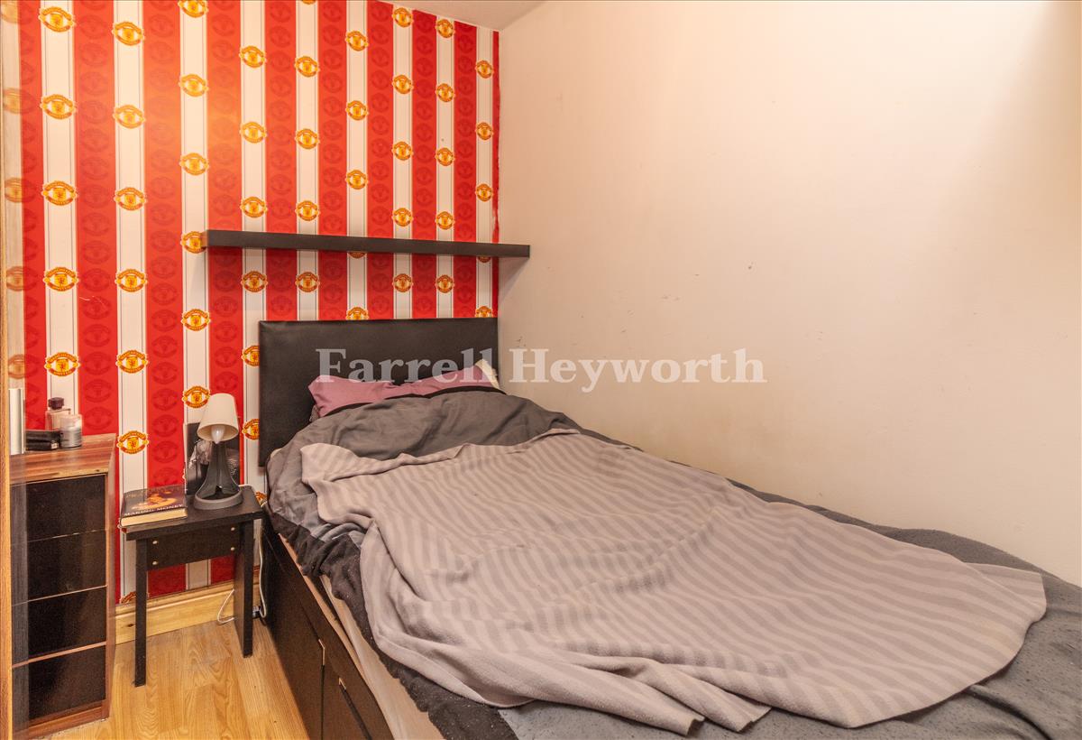 Spare First Floor Room