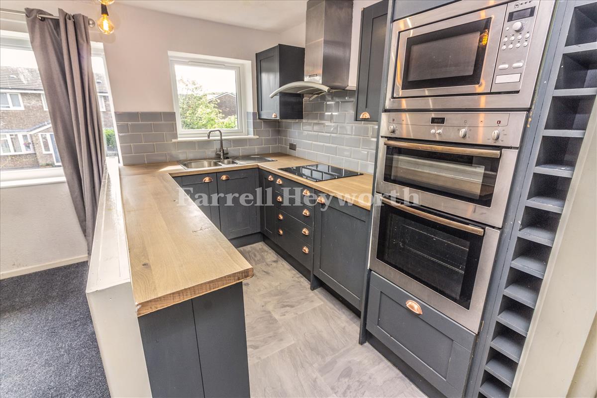 Kitchen b
