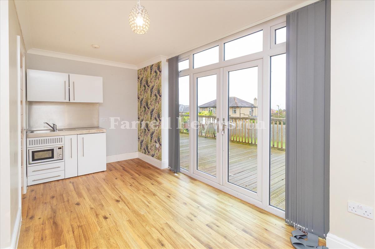 Reception or Bedroom 5