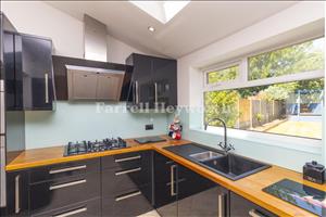 Kitchen Diner 4