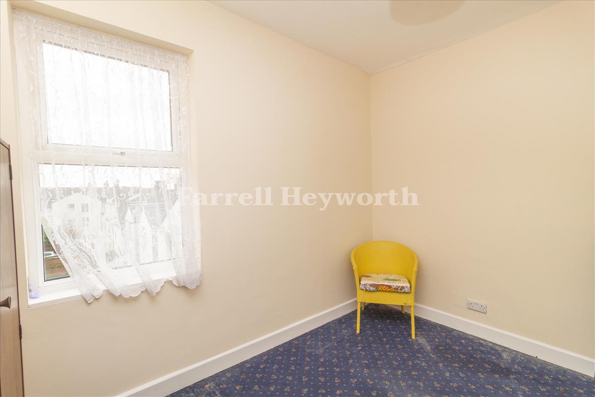 Flat 4 Bedroom 2
