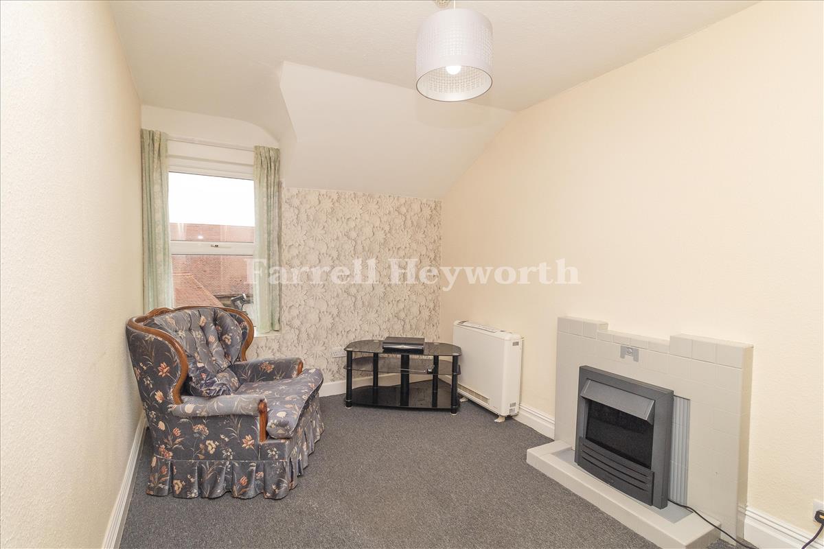 Flat 4 Lounge