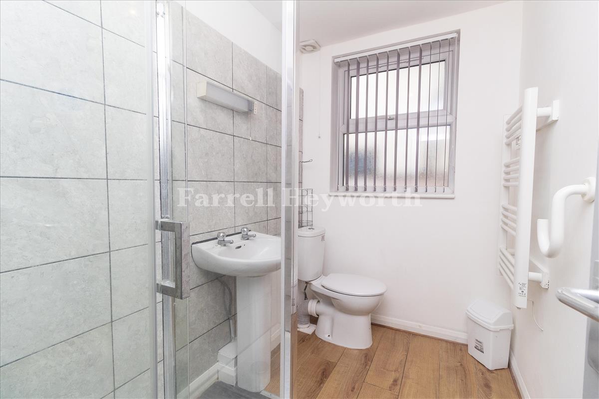 Flat 1 shower room