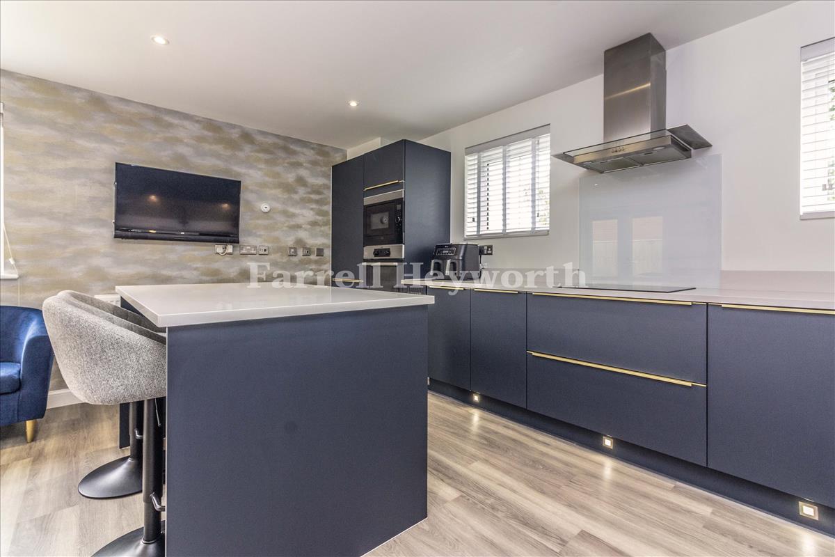 Kitchen b