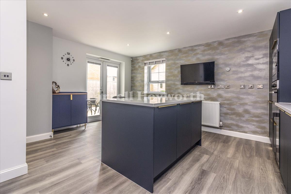 Kitchen c