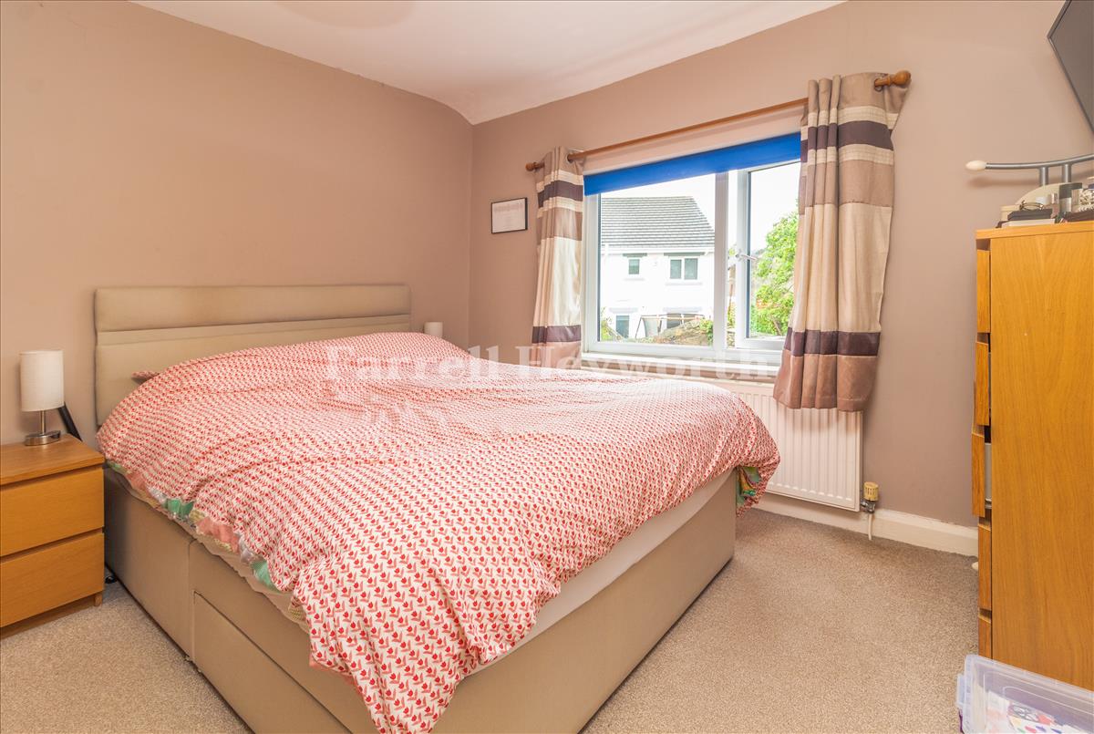 Bedroom 1 iomage 2