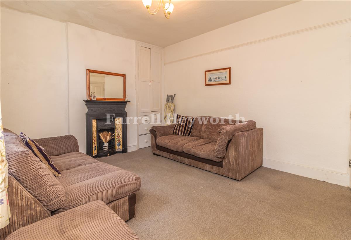 Rear Reception Room image 2
