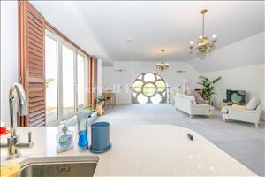 Reception diner kitchen view 4