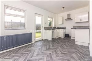 Kitchen c