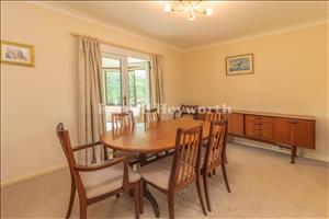 Dining Room image 3