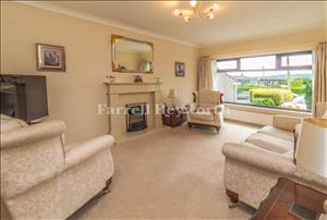 Lounge image 2