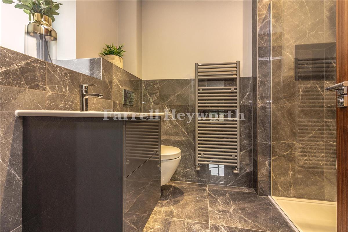 Master en suite b