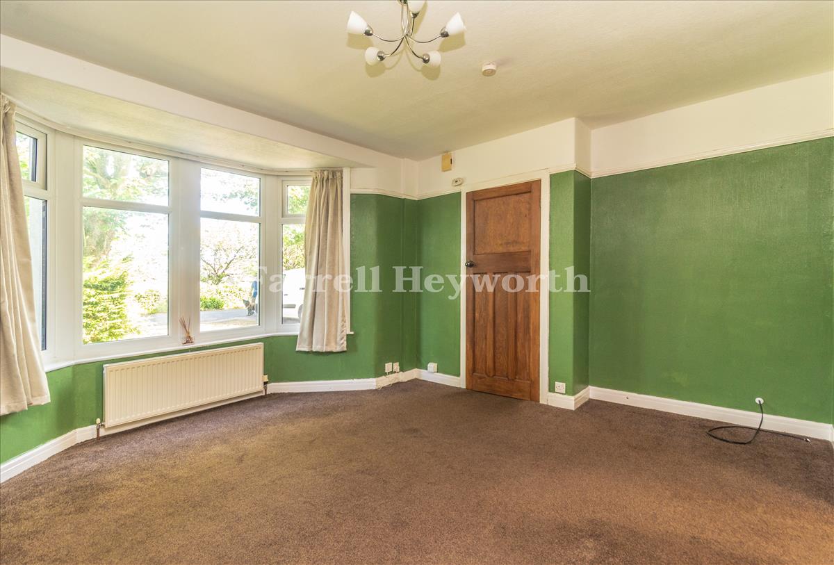 Lounge image 2