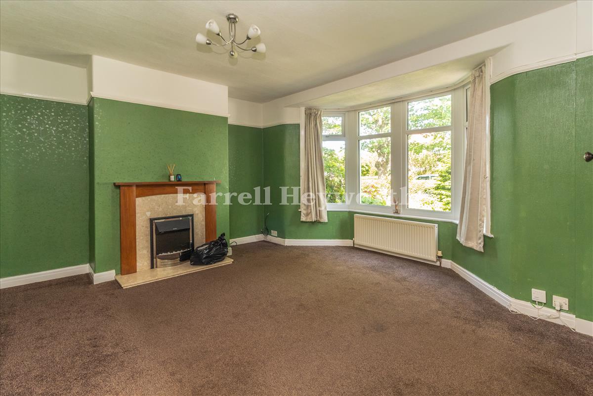 Lounge image 3