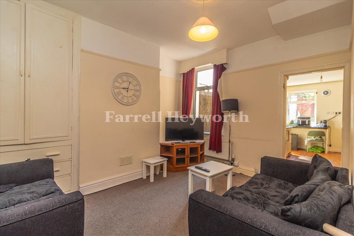 Reception Room 1 image 2